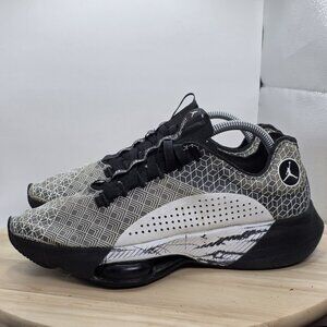 Mens Size 9 - Jordan Air Zoom Renegade Black White Sneakers Shoes Nike